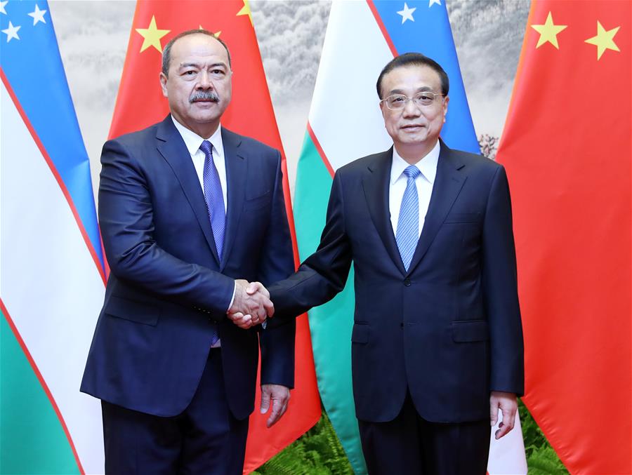 Premiê chinês conversa com seu homólogo do Uzbequist?o para refor?ar la?os bilaterais