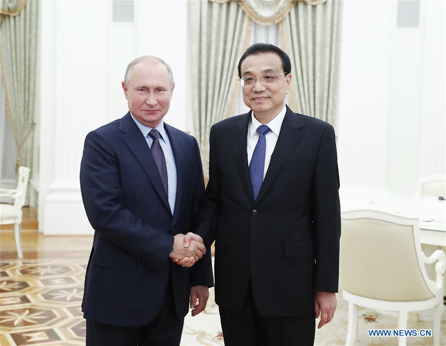 Primeiro-ministro chinês reúne-se com Putin sobre os la?os bilaterais
