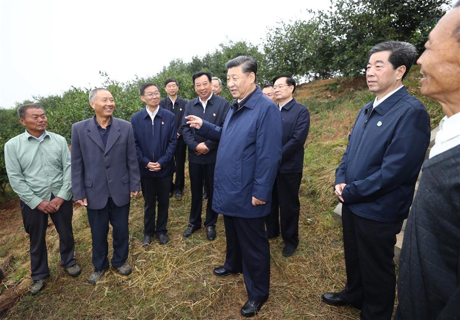 Xi enfatiza confian?a e trabalho árduo durante inspe??o no centro da China