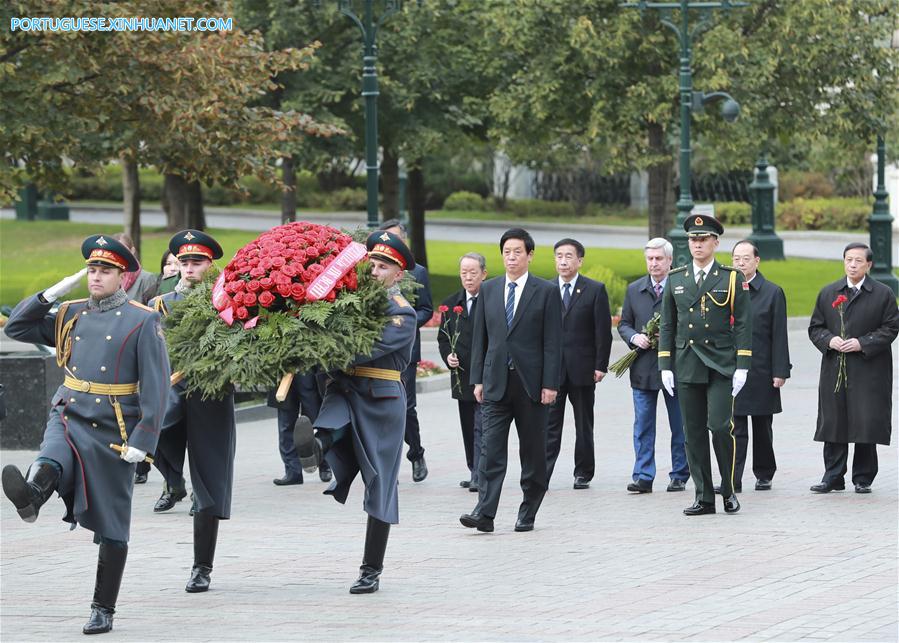 China e Rússia prometem promover coopera??o extensa e coordena??o legislativa