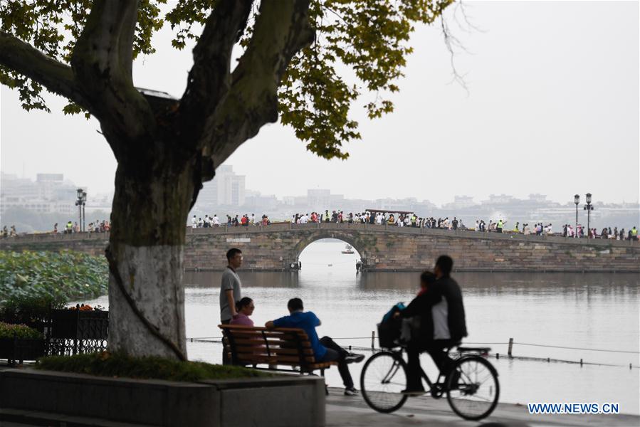 China registra 782 milh?es de viagens turísticas domésticas durante feriado do Dia Nacional