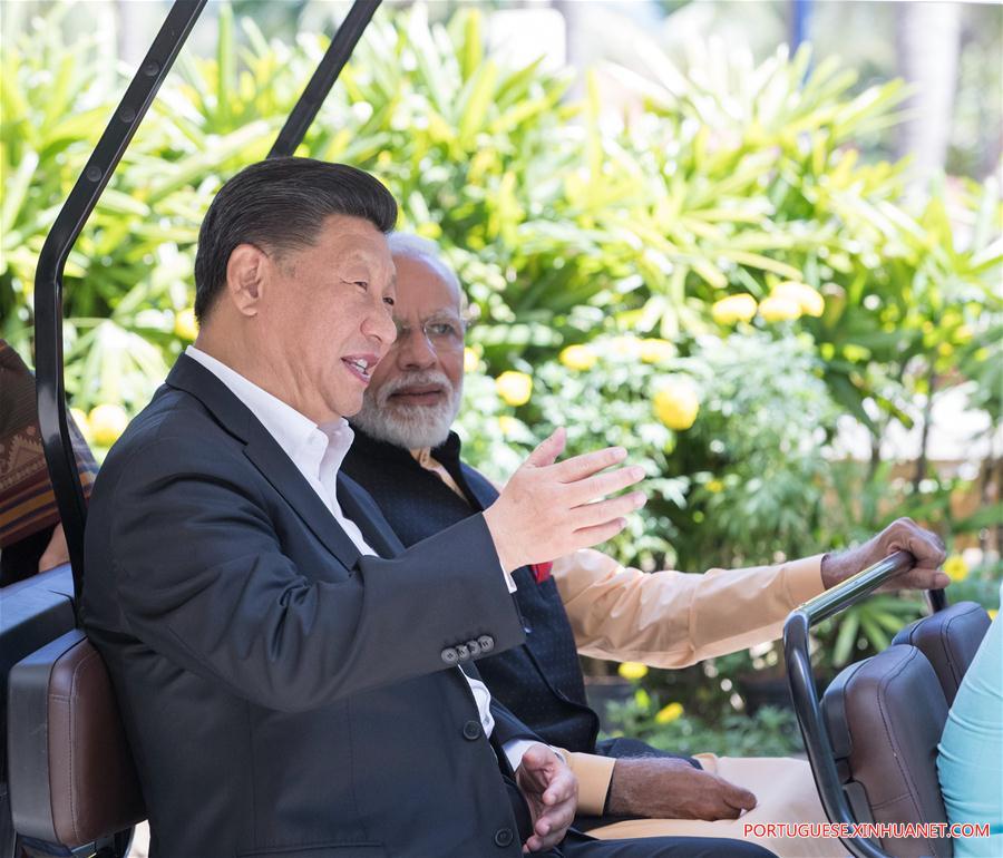 Xi faz propostas sobre la?os China-índia no segundo dia de encontro com Modi