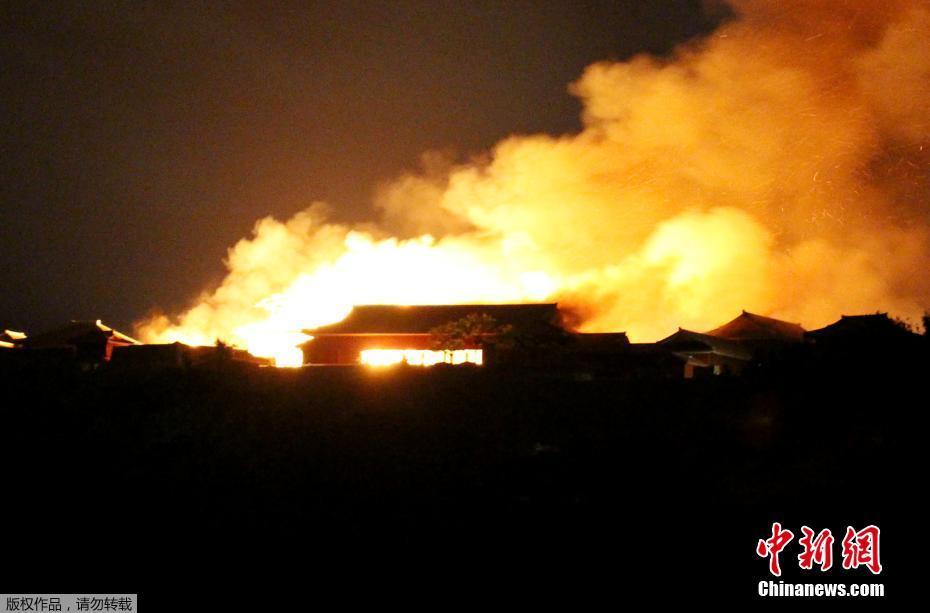 Jap?o: Castelo Shuri, patrim?nio da UNESCO, destruído por incêndio