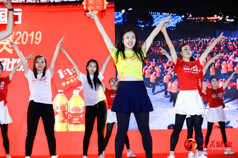 Final das Dan?as de Pra?a 2019 termina em Beijing