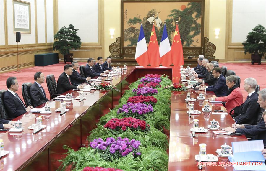 Xi realiza conversa??es com Macron em Beijing
