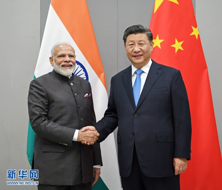 Xi diz que está disposto a manter comunica??o estreita com Modi para melhor rela??o China-índia