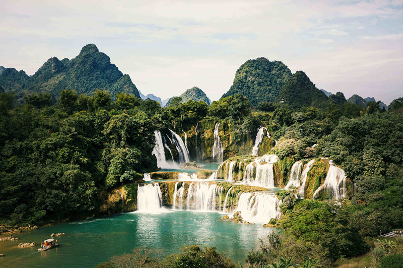 Cachoeira transnacional sino-vietnamita será projeto piloto de coopera??o turística sob iniciativa “Cintur?o e Rota”