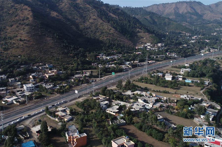 Via expressa no Corredor Econ?mico do Paquist?o inaugurada no noroeste paquistanês