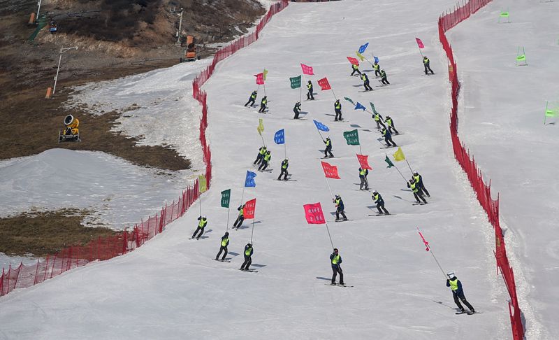 Distrito de Yanqing inicia o 34o festival de neve e gelo