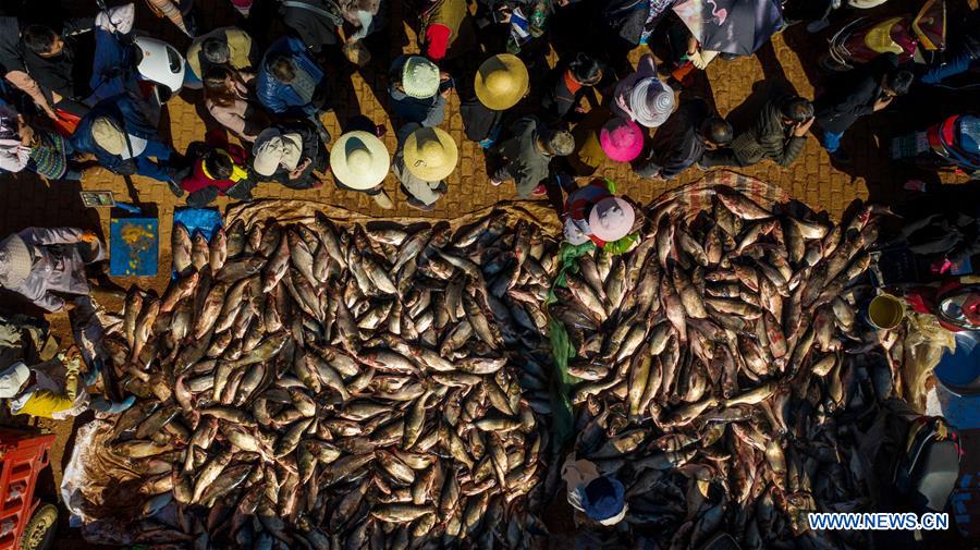 Yunnan: proibi??o de pesca suspensa temporariamente no lago Xingyun