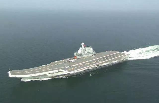 Porta-avi?es Shandong entra ao servi?o da marinha