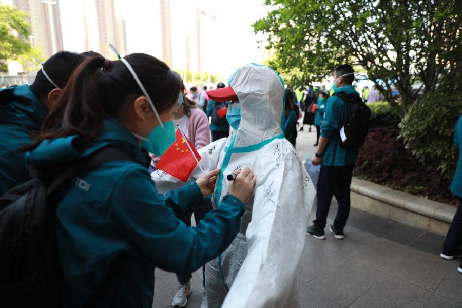 última equipe médica de assistência a Hubei termina sua miss?o

