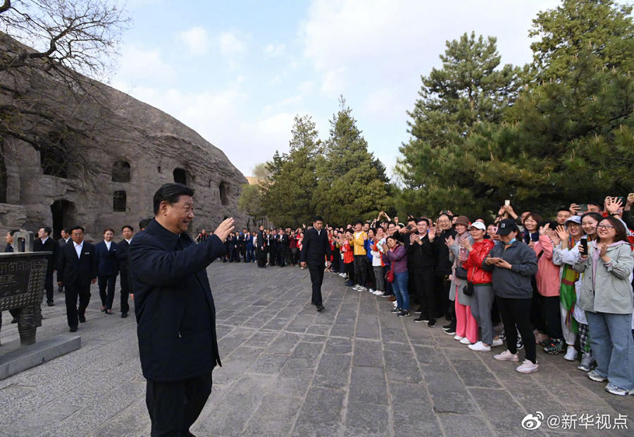 Xi enfatiza prote??o das Grutas de Yungang