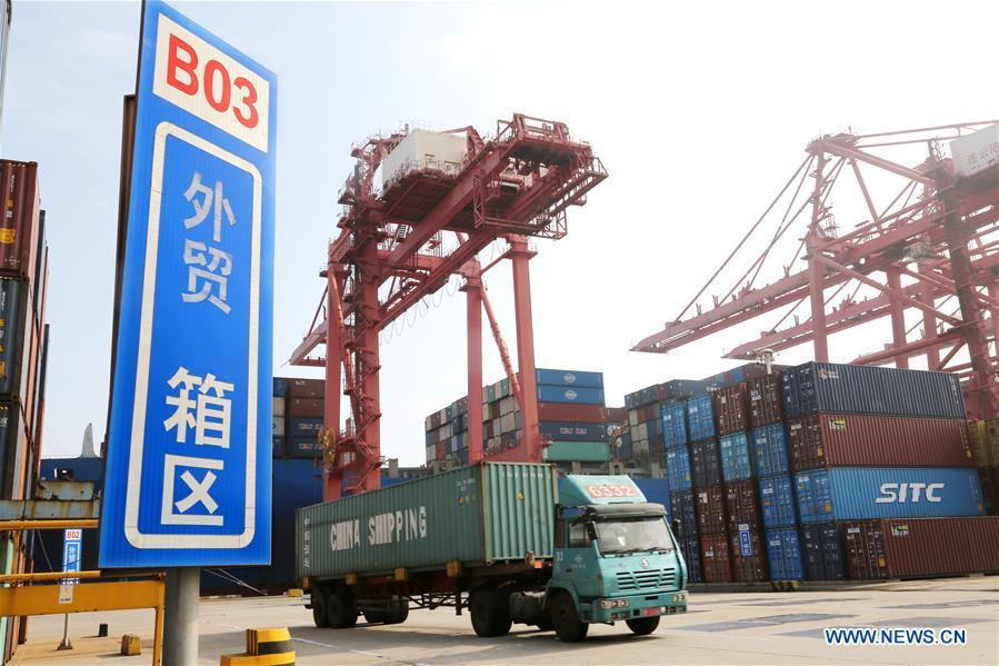 Comércio externo da China supera previs?es no primeiro semestre