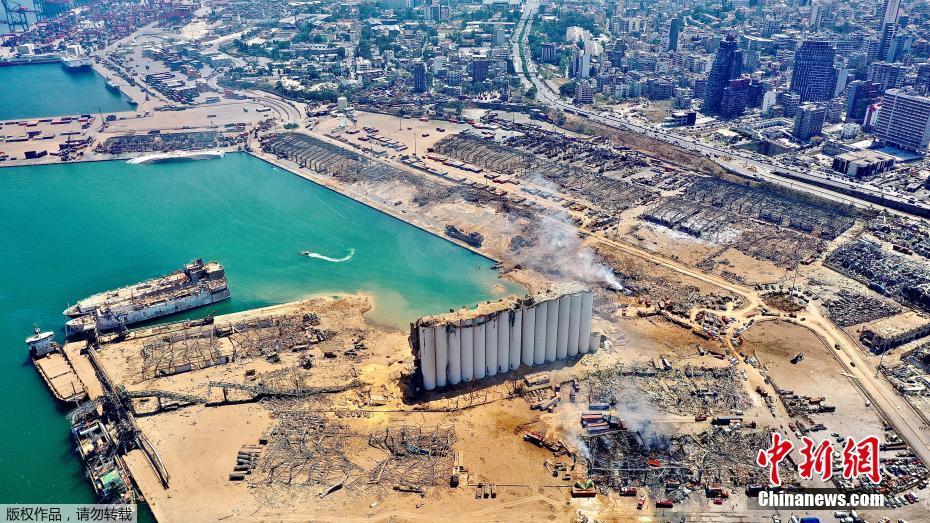 Compara??o antes e depois da explos?o em Beirute no Líbano