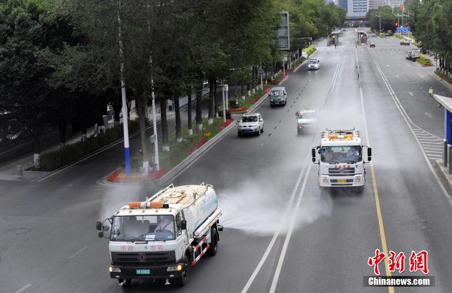 Principais áreas de Urumqi s?o totalmente desinfetadas novamente para evitar pontos cegos