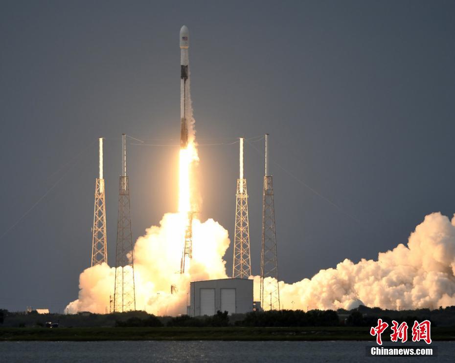 SpaceX lan?a primeiro foguete ao Polo Sul desde 1969