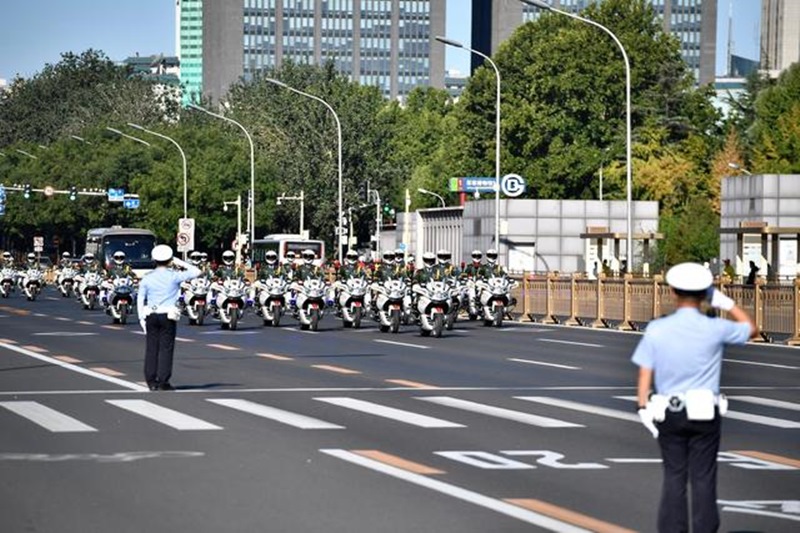 China realizará reuni?o para homenagear exemplos na luta contra COVID-19