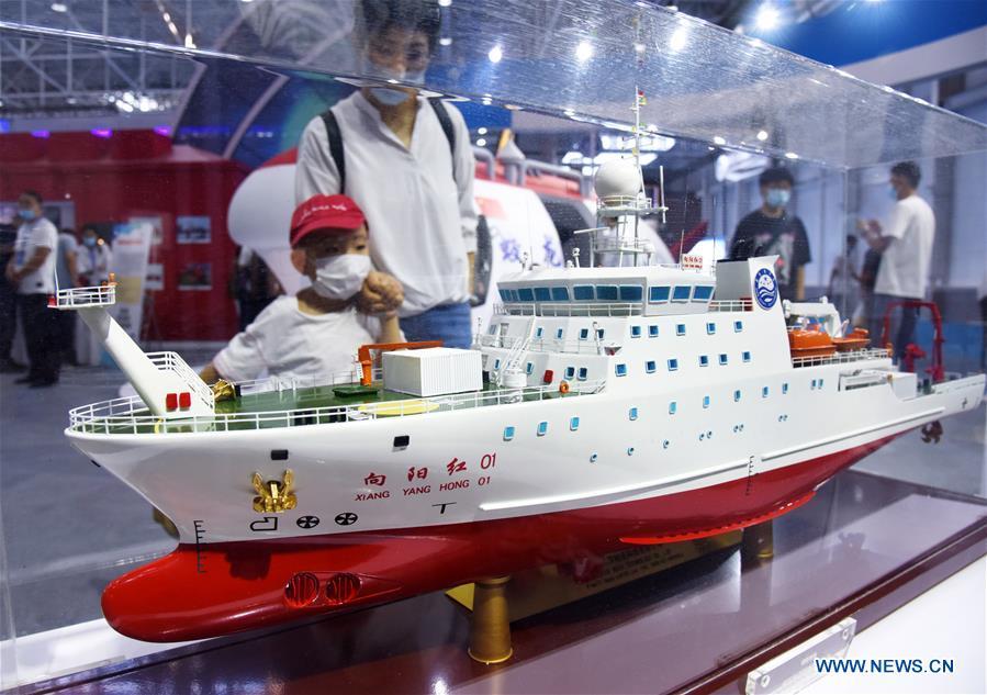 Exposi??o marinha da ásia Oriental 2020 é inaugurada em Qingdao