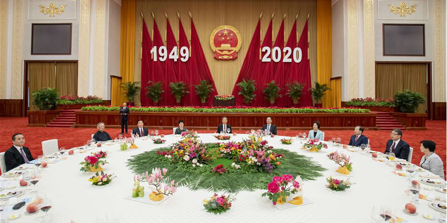 China é capaz e está confiante em realizar o rejuvenescimento nacional, diz mais alto conselheiro político