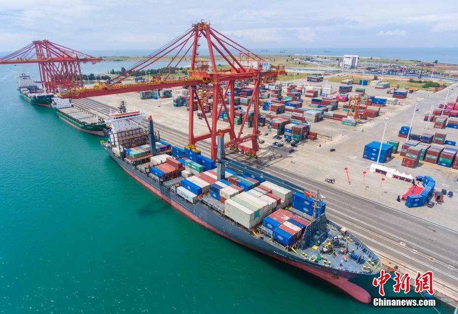 Porto de livre comércio de Hainan lan?a primeira linha marítima intercontinental

