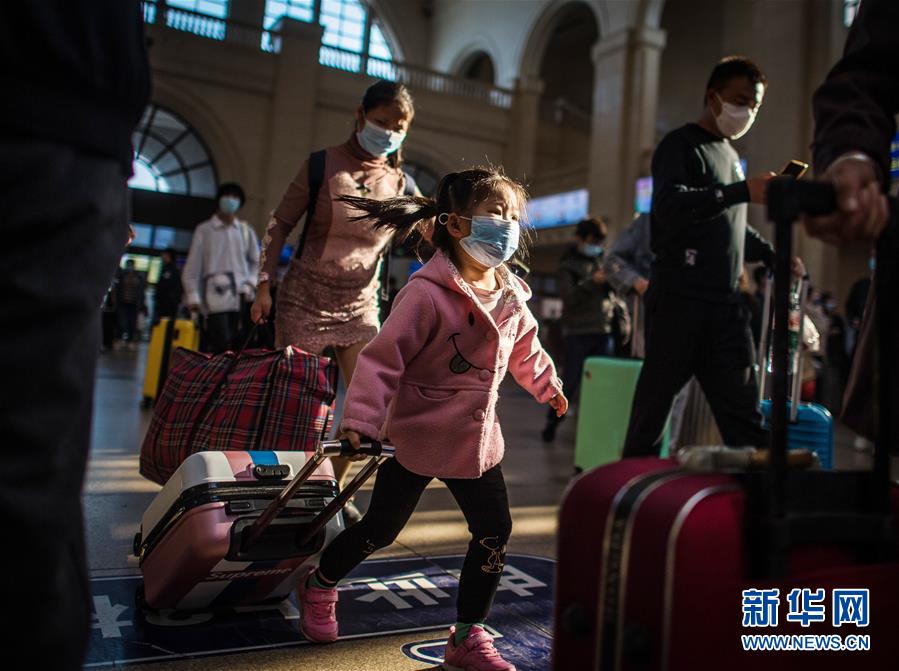 Wuhan：Esta??o Ferroviária de Hankou estréia pico no retorno de passageiros