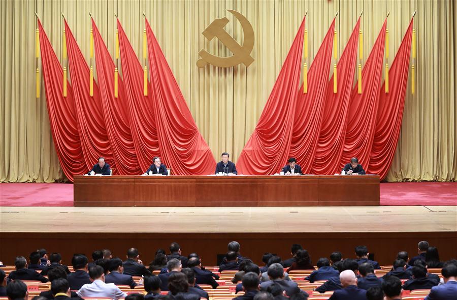 Xi pede que funcionários jovens se concentrem na solu??o de problemas práticos