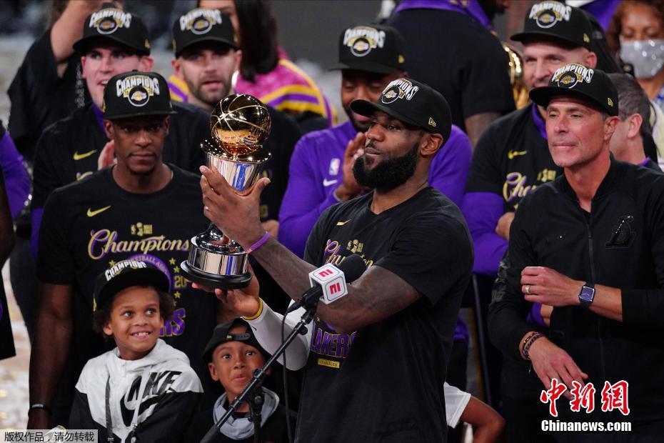 Los Angeles Lakers voltam sagrar-se campe?es?da NBA após dez anos