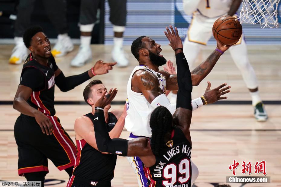 Los Angeles Lakers voltam sagrar-se campe?es?da NBA após dez anos