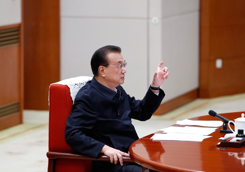 Premiê chinês enfatiza recupera??o econ?mica estável e cumprimento das metas de 2020