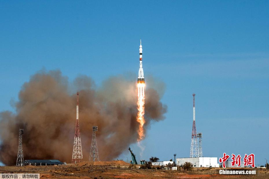 Nave russa tripulada chegou à Esta??o Espacial Internacional em apenas 3 horas