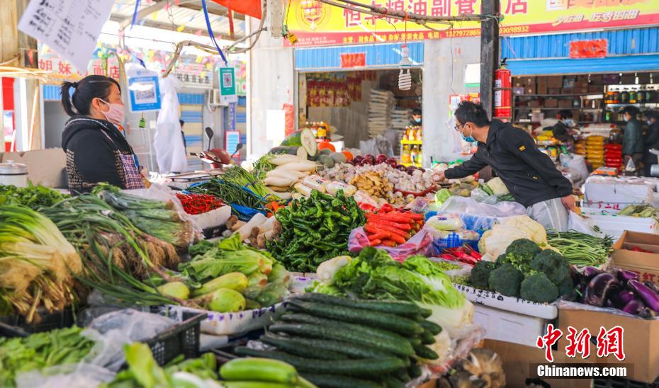 Kashgar: autoridades asseguram estabilidade de pre?os de bens de primeira necessidade 