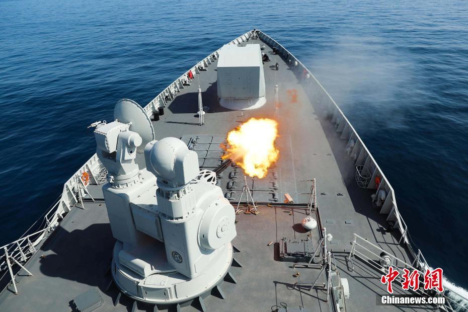 36a guarda da Marinha chinesa realiza?treinamento de combate real