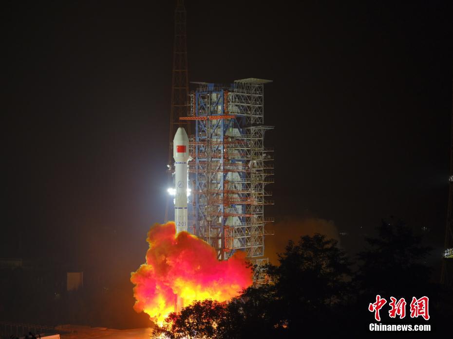 China lan?a com sucesso segundo satélite Tiantong-1
