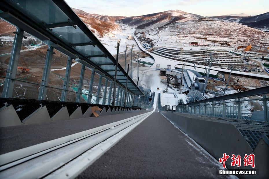 Galeria: constru??o do Centro Nacional de Esqui acelera para Jogos Olímpicos do Inverno