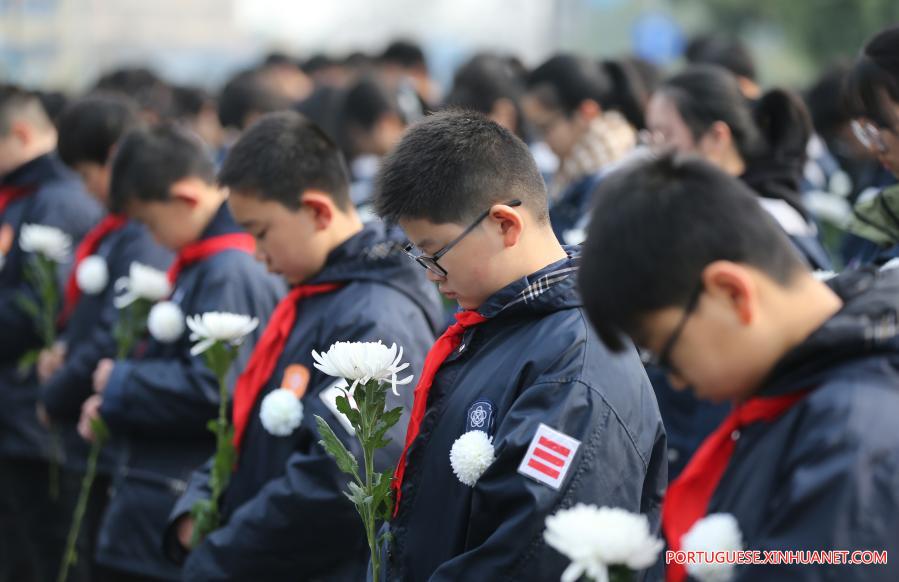 China realiza cerim?nia de Estado em memória às vítimas do Massacre de Nanjing