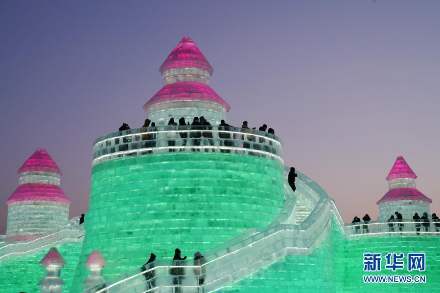 Galeria: Mundo de Gelo e Neve em Harbin abre para visita??o