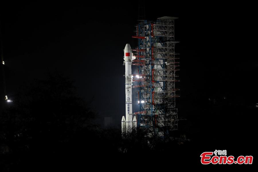 China lan?a novo satélite de telecomunica??es móveis com sucesso