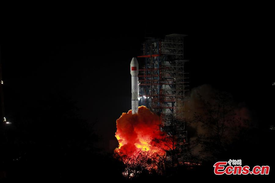China lan?a novo satélite de telecomunica??es móveis com sucesso