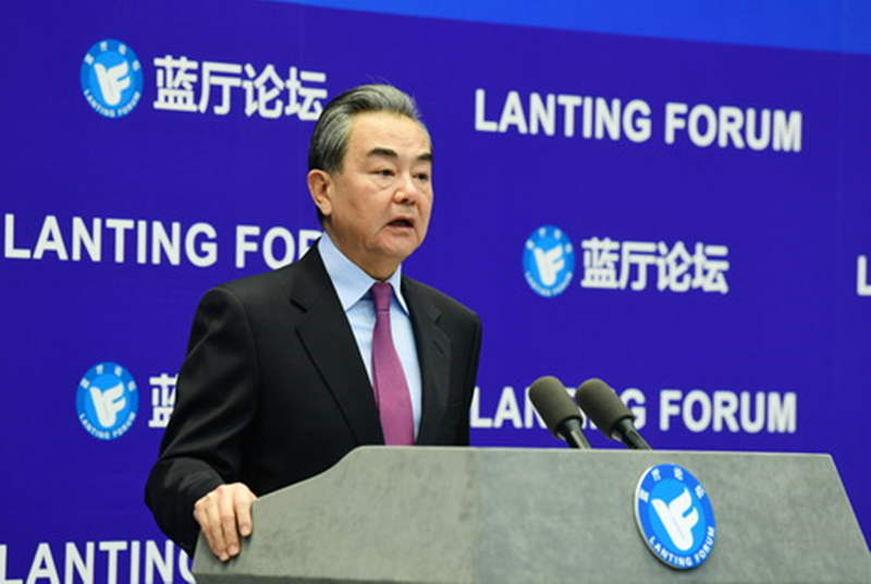 Chanceler chinês pede que EUA tragam a política sobre China de volta à raz?o