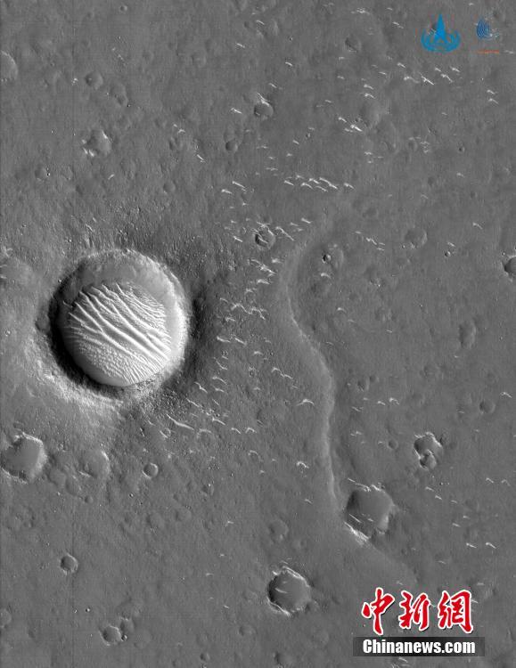 Imagens de alta defini??o de Marte capturadas por Tianwan-1 s?o divulgadas