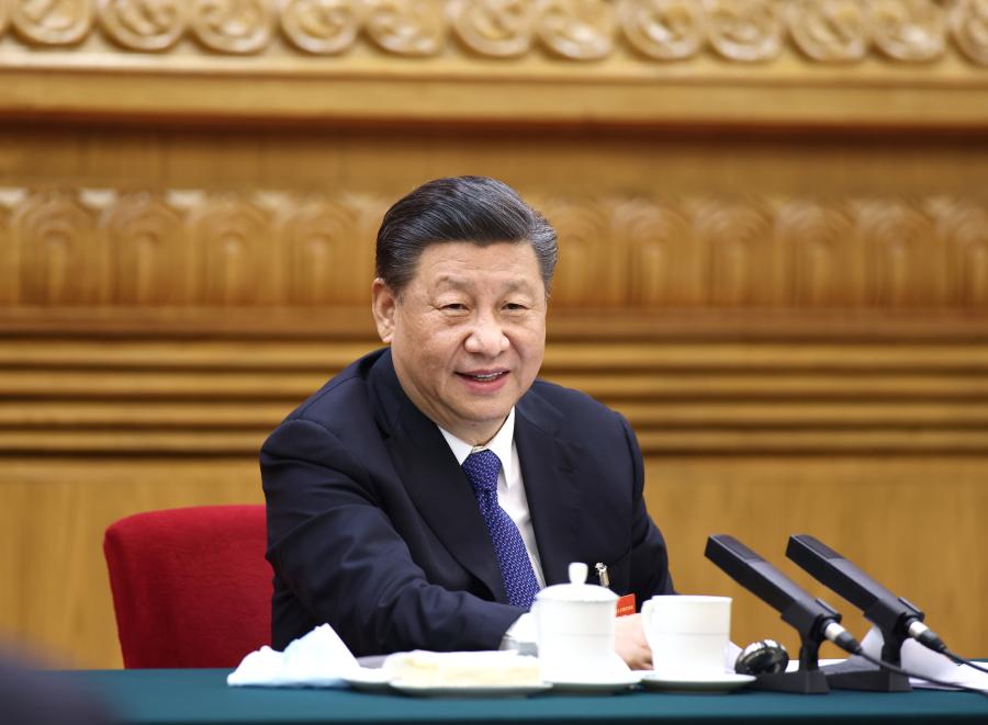 Xi enfatiza nova filosofia de desenvolvimento e unidade étnica durante sess?o legislativa