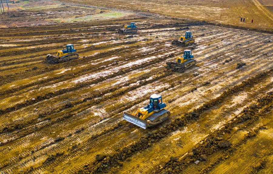 China constrói mais de 5,59 milh?es de hectares de terra cultivável de alto padr?o em 2020