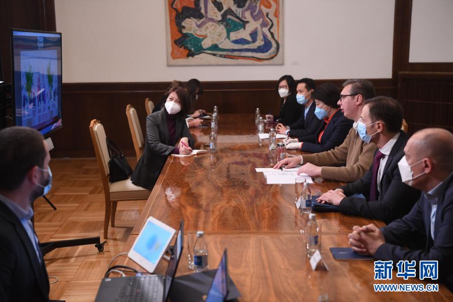 Sérvia e Sinopharm assinam acordo para aquisi??o da vacina contra a Covid-19