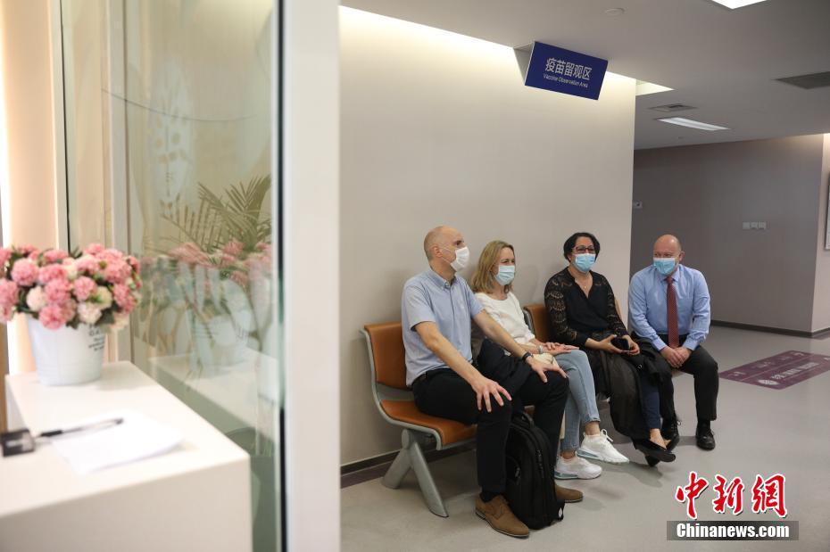Shanghai inicia campanha de vacina??o para estrangeiros