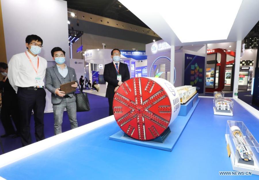 Shanghai recebe 8a Feira Internacional de Tecnologia da China
