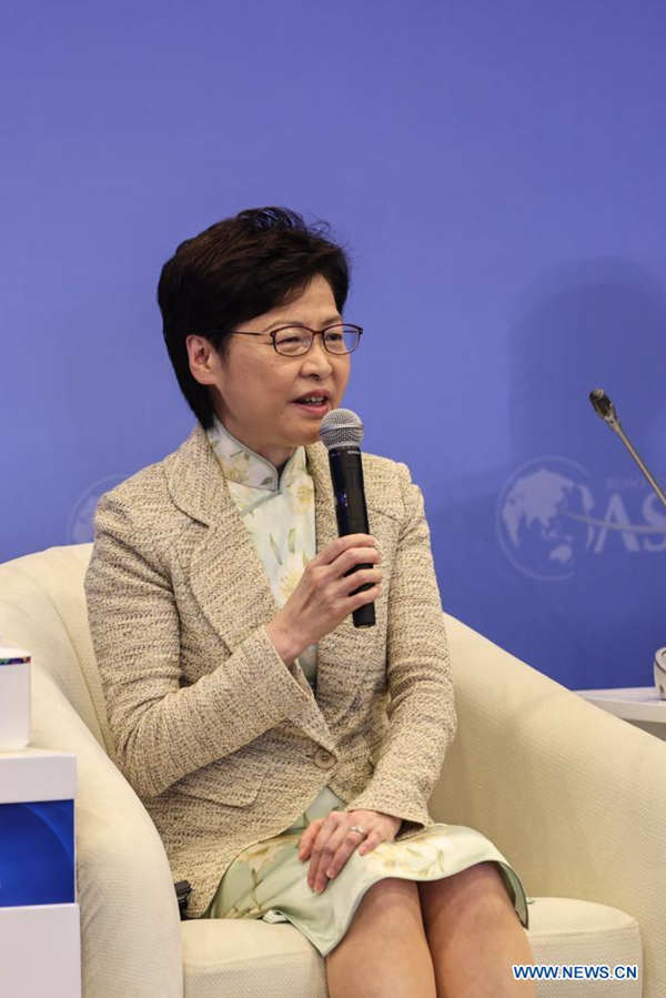 Hong Kong e Macau exigem desenvolvimento inovador na área da Grande Baía 