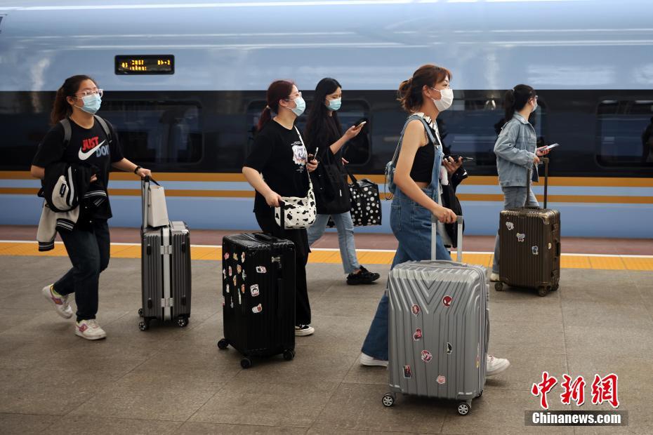 China despacha 17,2  milh?es de passageiros no último dia do feriado do Dia do Trabalhador