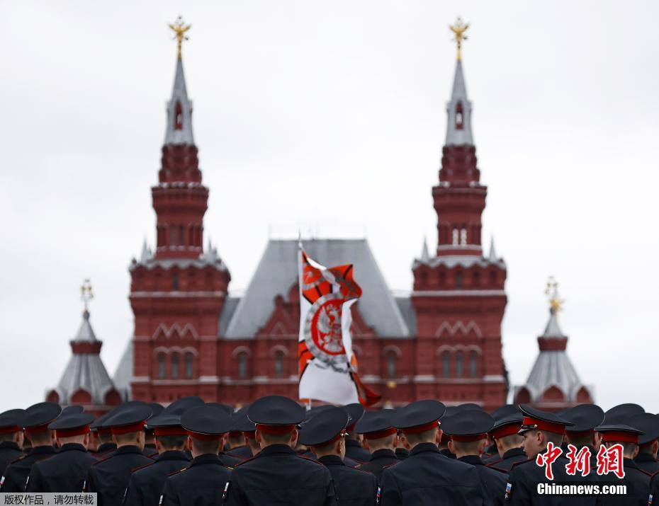 Rússia realiza desfile militar em comemora??o do 76o aniversário da vitória da Grande Guerra Patriótica