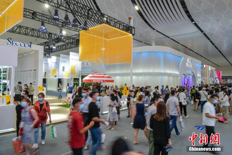 Hainan encerra primeira Exposi??o Internacional de Produtos de Consumo da China